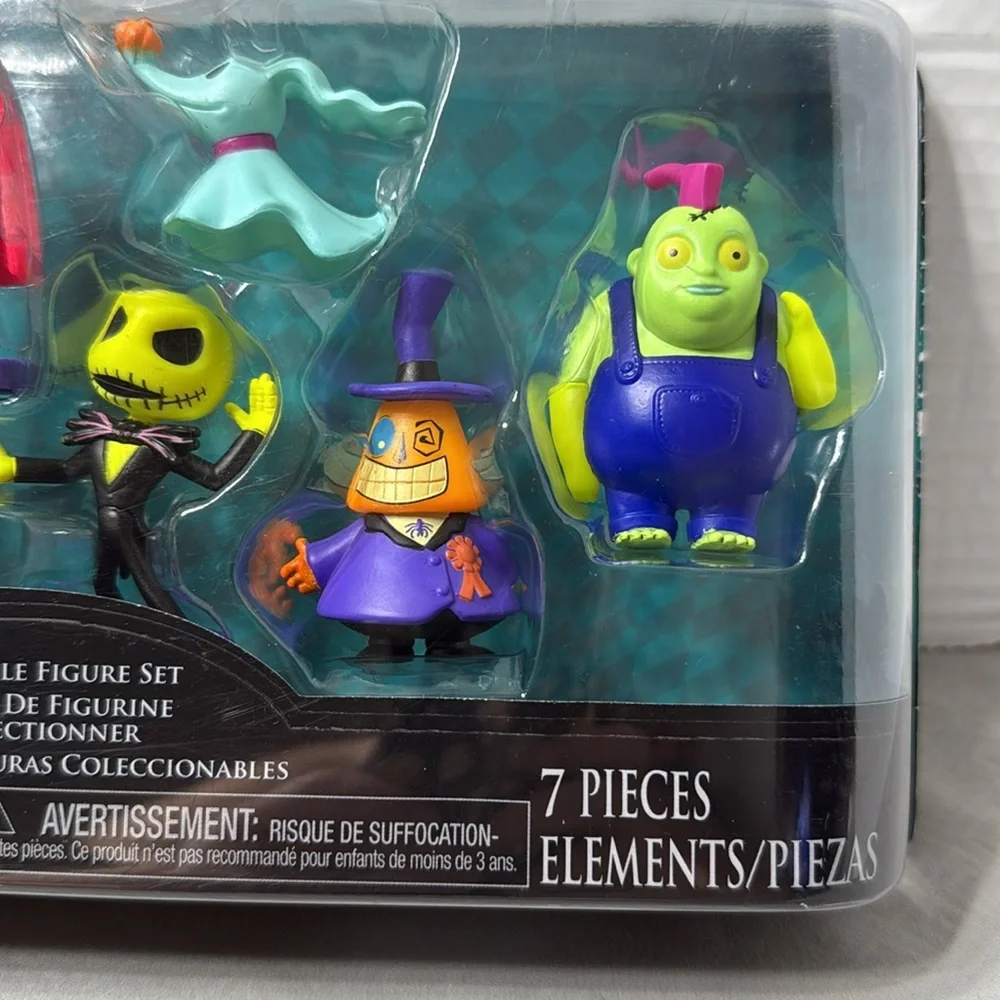 Disney Tim Burton’s The Nightmare Before Christmas 7 Pc Collectible Figure Set